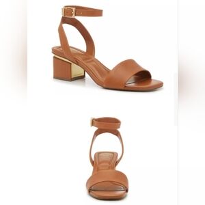NIB VINCE CAMUTO Acaylee Golden Walnut Burnished Tan Leather Block Heel Sandals